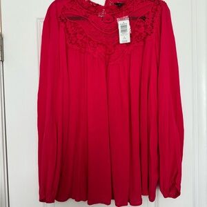 🌺BRAND NEW HOT PINK TORRID BLOUSE!